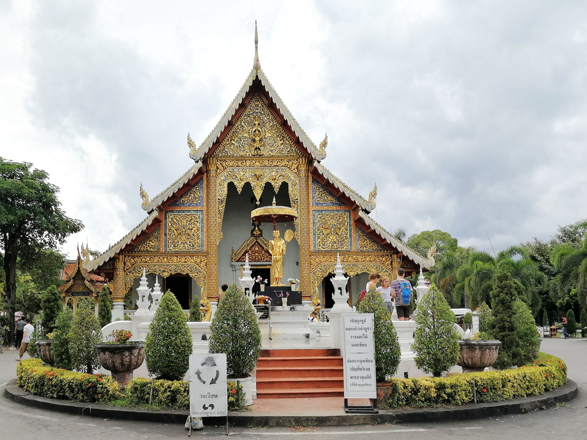 Wat Palad Chiang Mai Temple Doi Suthep 3