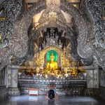 ワット・スリシュファン：チェン・マイの銀色の寺院