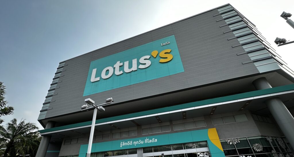 Lotus Rama 2 paie les frais de stationnement?